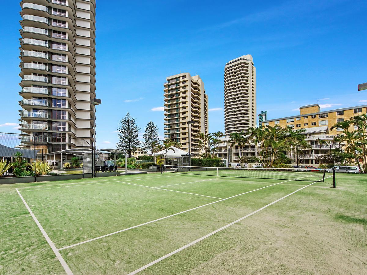 Sunbird Beach Resort Main Beach Gold Coast Exterior photo