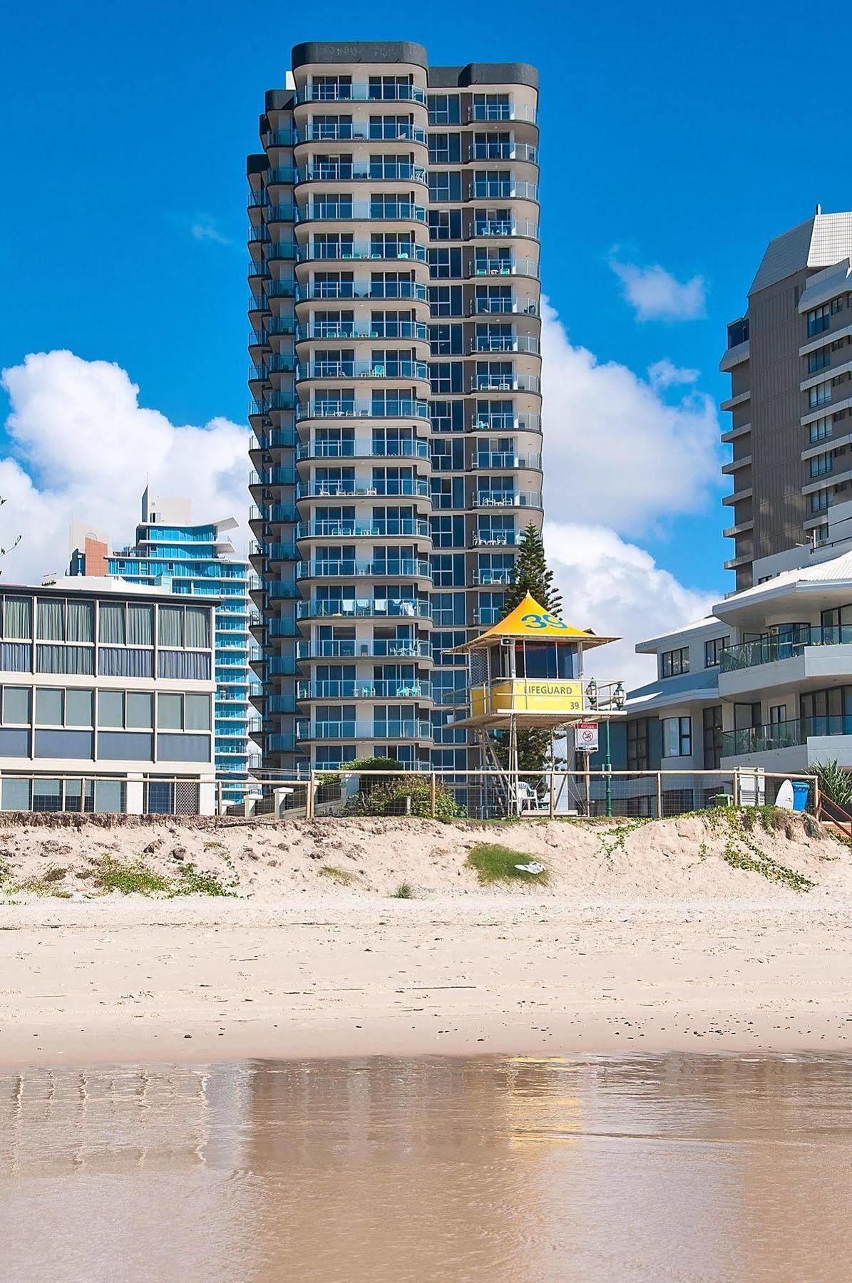 Sunbird Beach Resort Main Beach Gold Coast Exterior photo